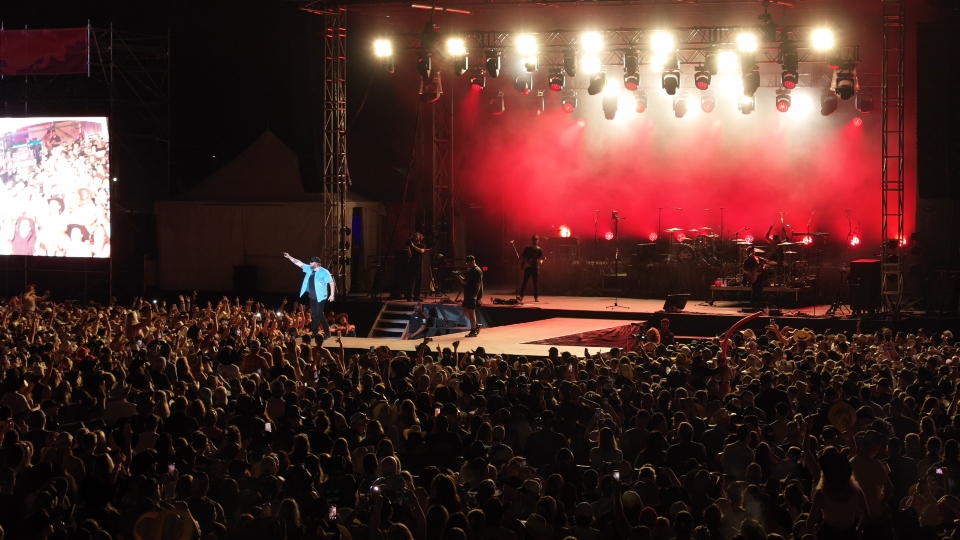 DRONE nate smith front full light foule-fcl2024