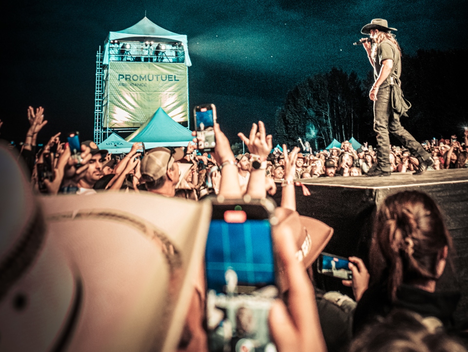 warren zeiders crowd-fcl2024