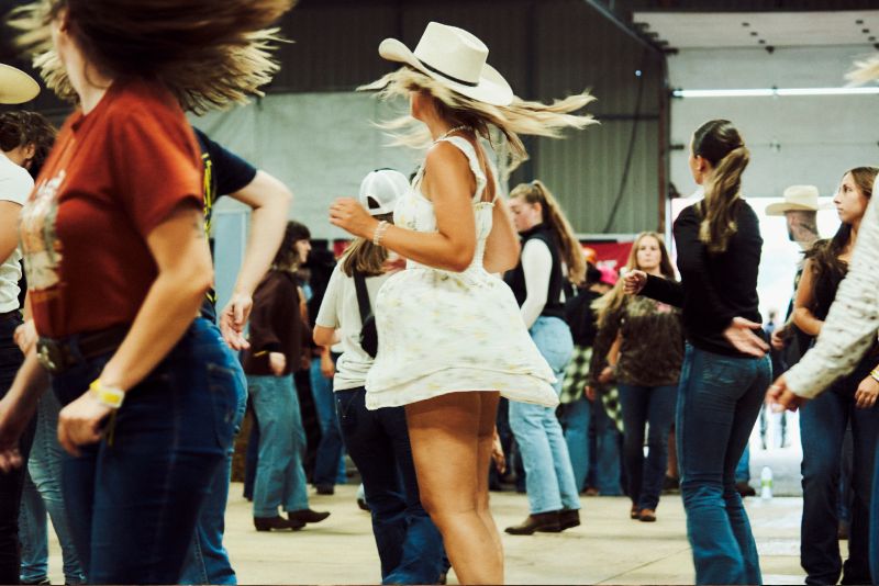 grange-festival-country-lotbiniere-danse-en-ligne (1)
